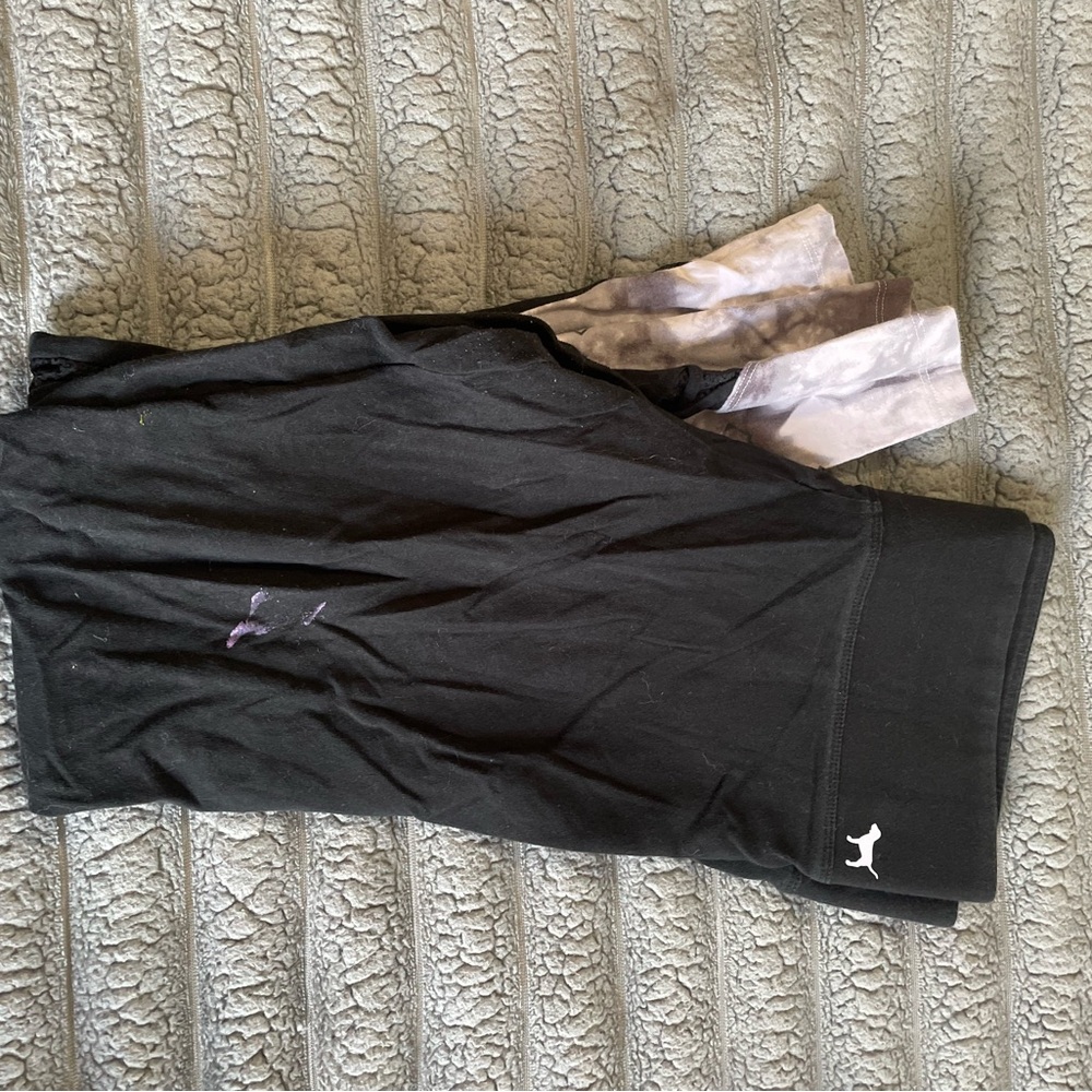 PINK Victoria's Secret Women’s Black with Marble Yoga Leggings